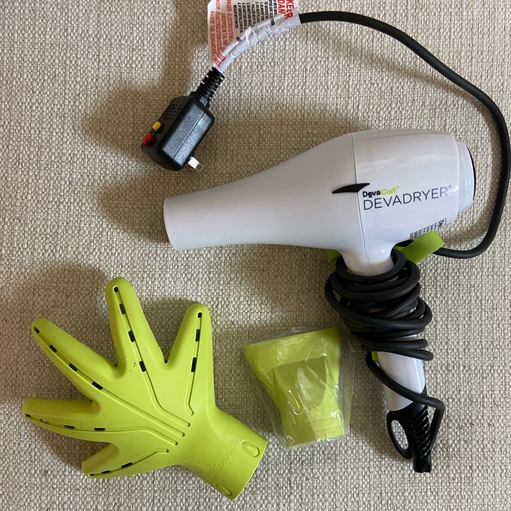 Devacurl blow dryer and diffuser